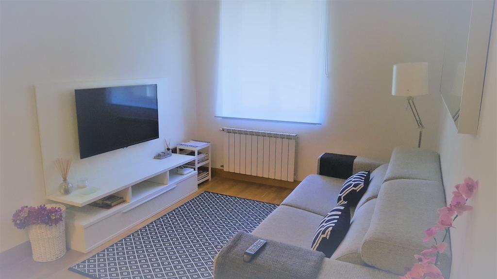 Concha Centro Apartment Сан Себастиан Екстериор снимка